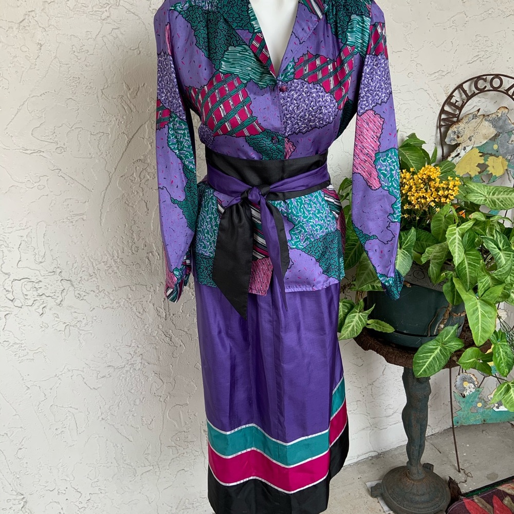 VTG Jeweltone Blouse w/Scarf or Selfbelt - Picture 8 of 8